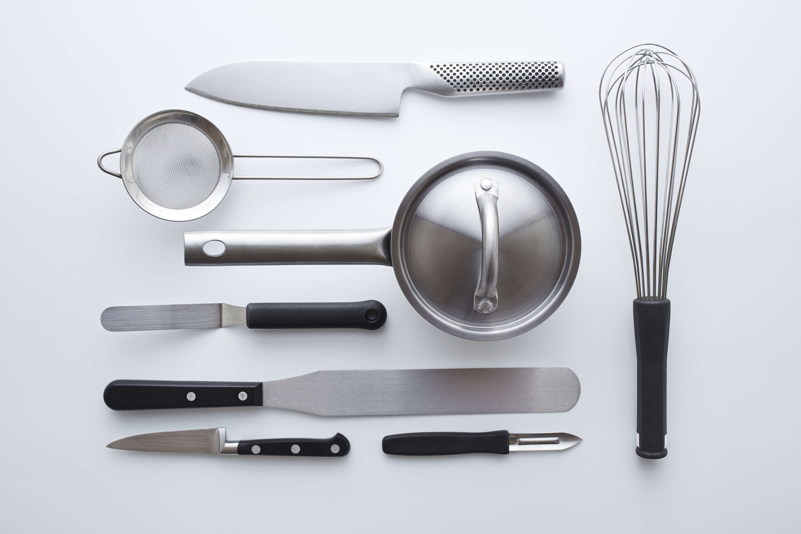 Safe food handling during proper cleaning of spatulas